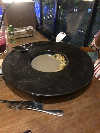 Bleu Alley Brasserie